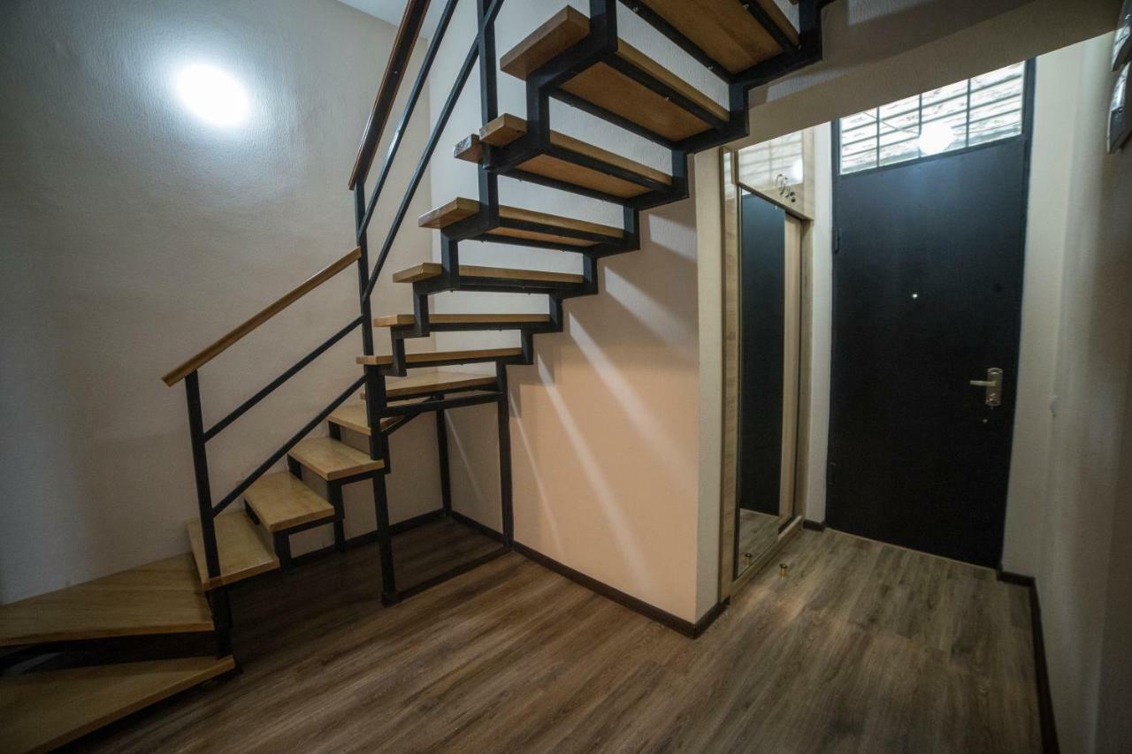 טביליסי Your Apartment In This City N2 מראה חיצוני תמונה